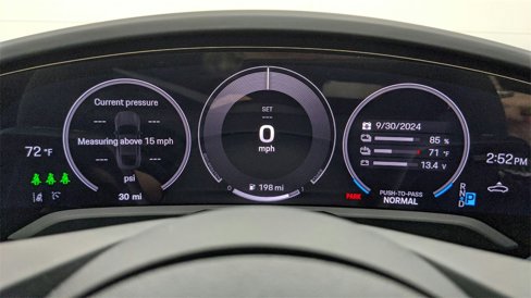 New 2025 Porsche Taycan 4S image 50