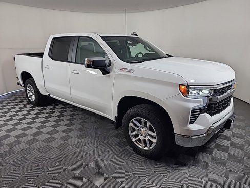 New 2026 Chevrolet Silverado 1500 LT image 1