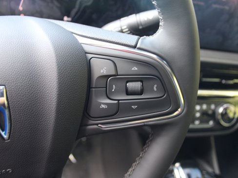 New 2025 Buick Envista Sport Touring w/ Convenience I Package image 18