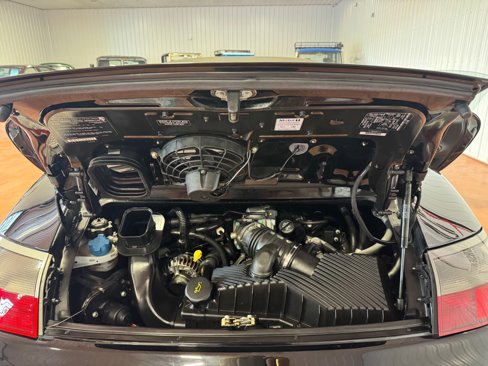 Used 2002 Porsche 911 Carrera 4 image 32