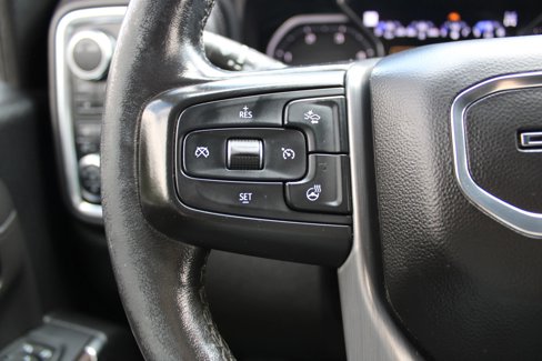 Used 2022 GMC Sierra 3500 Denali w/ Denali Ultimate Package image 9