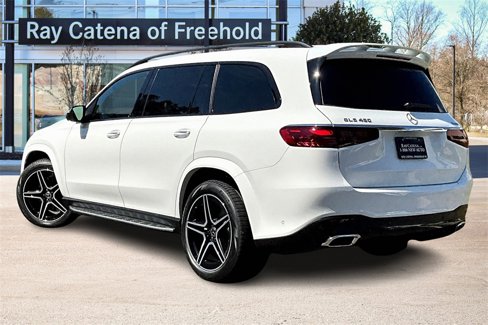 New 2026 Mercedes-Benz GLS 450 4MATIC image 3