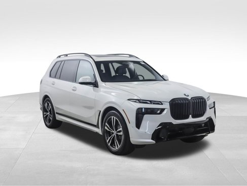 New 2026 BMW X7 xDrive40i w/ M Sport Package image 7