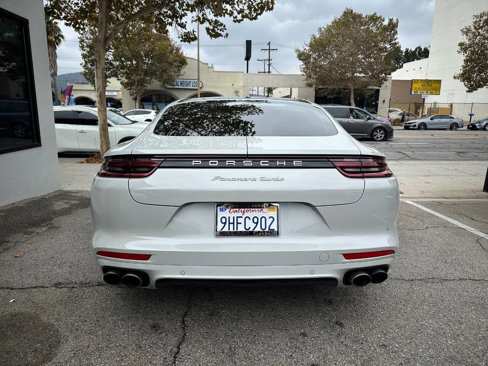 Used 2018 Porsche Panamera Turbo image 9