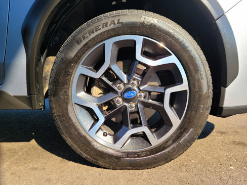 Used 2017 Subaru Crosstrek 2.0i Limited image 21