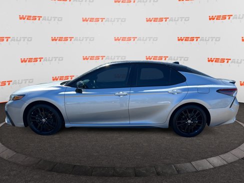 Used 2023 Toyota Camry XSE image 2