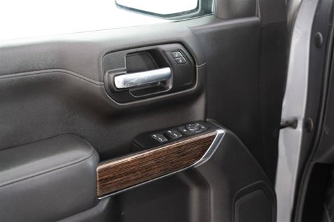Used 2022 GMC Sierra 1500 SLE image 18