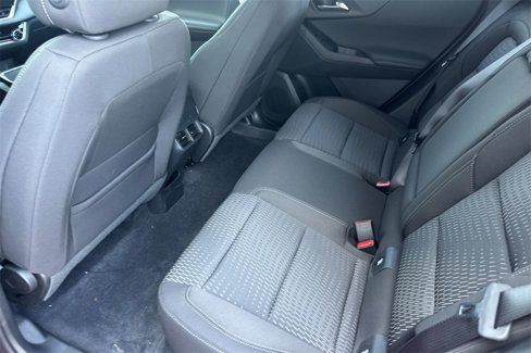New 2026 Chevrolet Equinox LT image 12