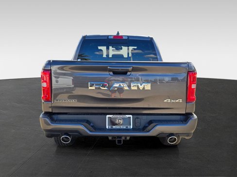 New 2026 RAM 1500 4x4 Crew Cab image 5