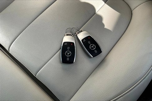 Used 2021 Mercedes-Benz GLB 250 4MATIC image 10