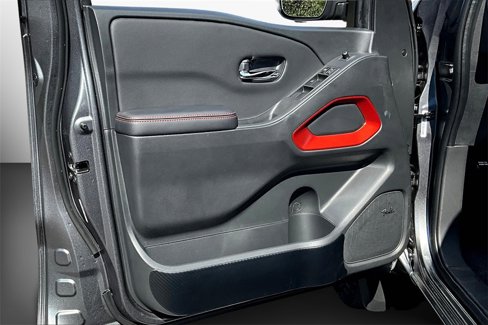 New 2025 Nissan Frontier PRO-4X w/ Pro Premium Package image 26