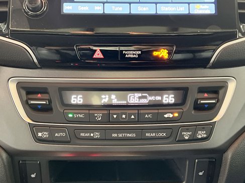 Used 2022 Honda Pilot Special Edition image 19