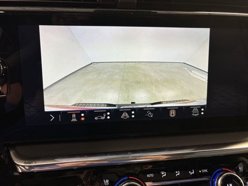 New 2025 GMC Sierra 2500 Denali w/ Denali Reserve Package image 17