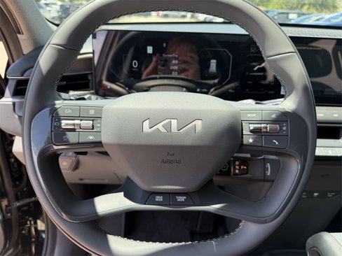 New 2026 Kia EV9 Wind image 32
