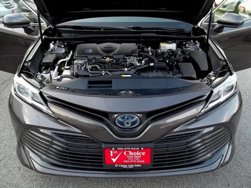 Used 2018 Toyota Camry LE image 34