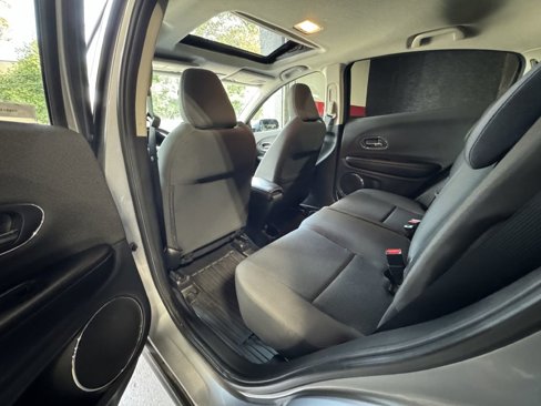 Used 2020 Honda HR-V EX image 19