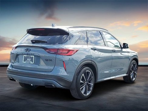 New 2025 INFINITI QX50 Sport image 5