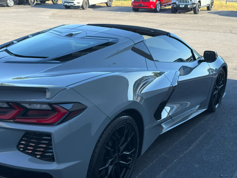 Used 2025 Chevrolet Corvette Stingray Preferred Cpe w/ Stealth Interior Trim Package image 15