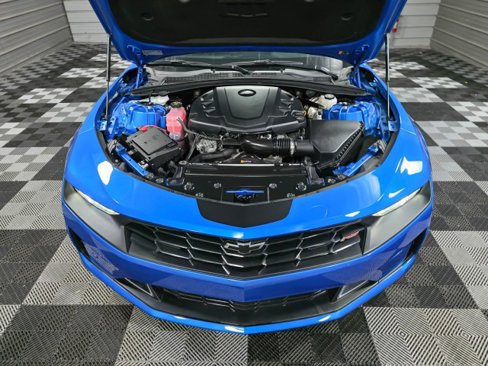Used 2024 Chevrolet Camaro LT w/ RS Package image 33