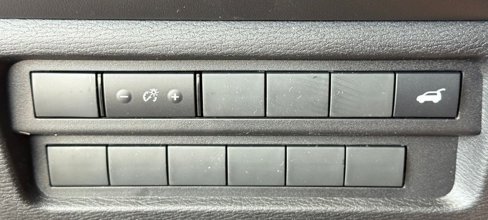 New 2025 Mitsubishi Outlander SE image 9