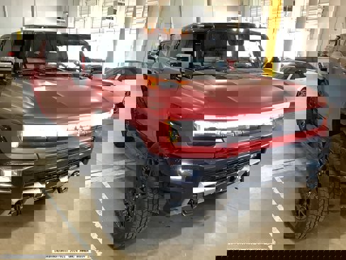 Used 2024 GMC Hummer EV 2X image 3
