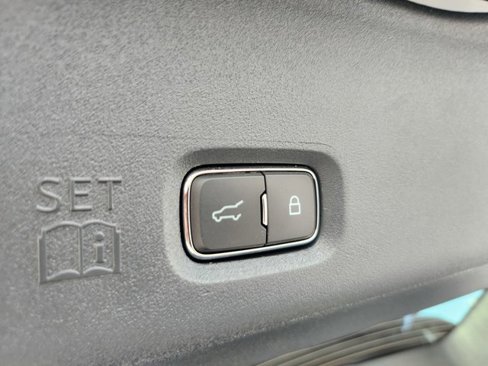 New 2025 Ford Expedition Tremor image 30