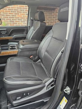 Used 2017 Chevrolet Silverado 1500 High Country image 11