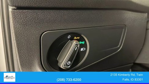 Used 2022 Volkswagen Tiguan SE R-Line image 20