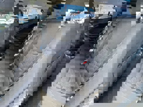 Used 2018 Chevrolet Volt LT image 19