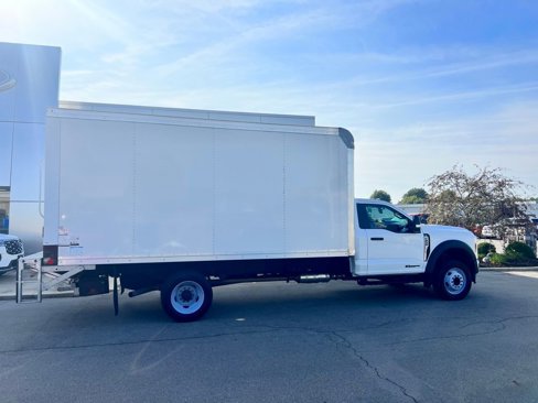 Used 2024 Ford F550 2WD Regular Cab Super Duty image 32