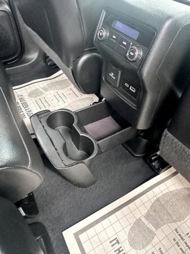 Used 2023 GMC Acadia SLT image 18