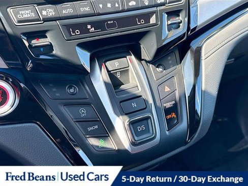 Certified 2024 Honda Odyssey Touring image 17