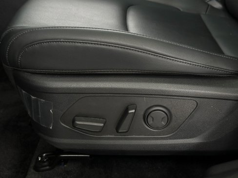 Used 2024 Kia Sportage EX w/ EX Premium Package image 18
