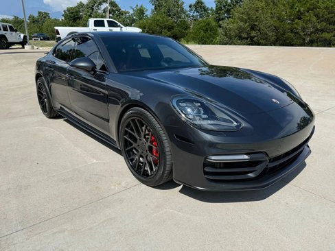 Used 2018 Porsche Panamera 4S image 3