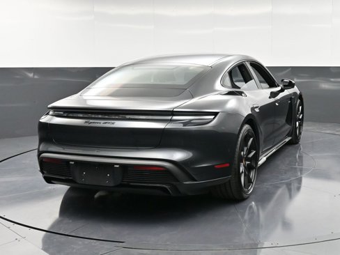 New 2025 Porsche Taycan GTS image 8