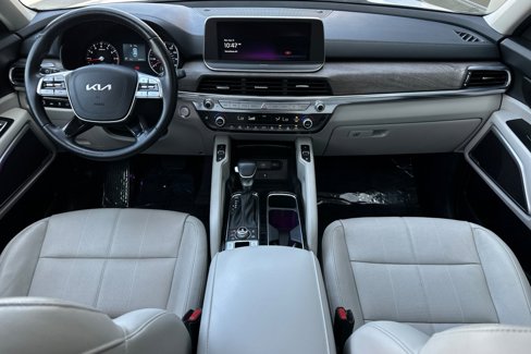 Used 2022 Kia Telluride EX w/ EX Premium Package image 14