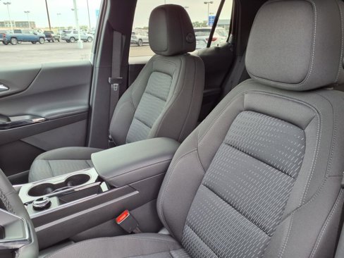 New 2026 Chevrolet Equinox LT image 13
