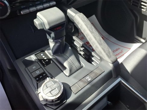 New 2025 Toyota Tacoma TRD Off-Road image 15