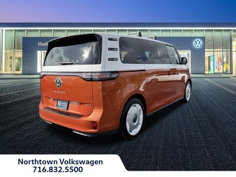 Used 2025 Volkswagen ID. Buzz 1st Edition image 3