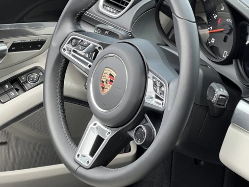 Used 2025 Porsche 718 Boxster GTS image 37