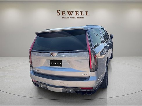 Used 2024 Cadillac Escalade ESV V w/ LPO, Floor Liner Package image 5