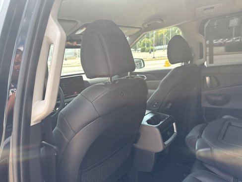New 2026 Kia Carnival EX image 27