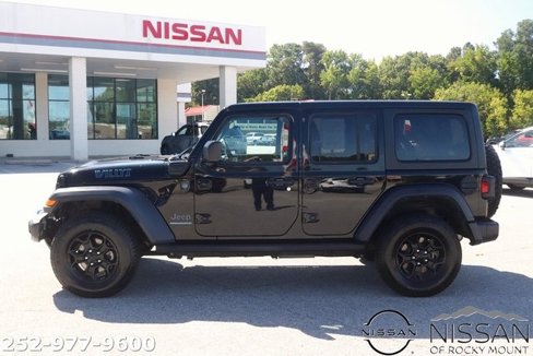 Used 2023 Jeep Wrangler Unlimited image 4