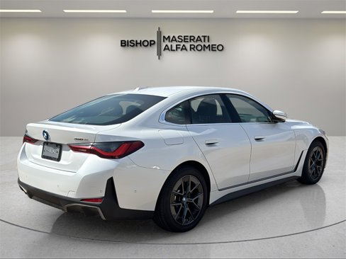 Used 2024 BMW i4 xDrive40i image 3