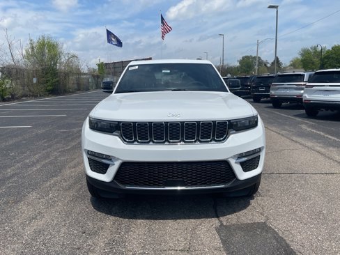 New 2025 Jeep Grand Cherokee Limited 4xe image 12
