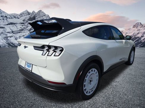 New 2025 Ford Mustang Mach-E GT image 4