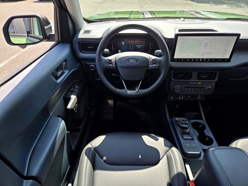 New 2025 Ford Maverick Lariat image 10