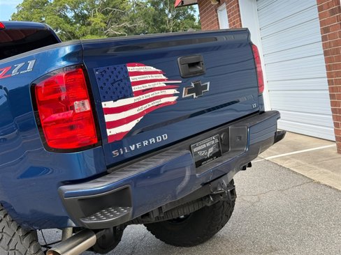 Used 2018 Chevrolet Silverado 1500 LT w/ All Star Edition image 23