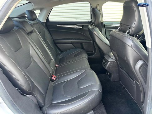 Used 2014 Ford Fusion Titanium image 14