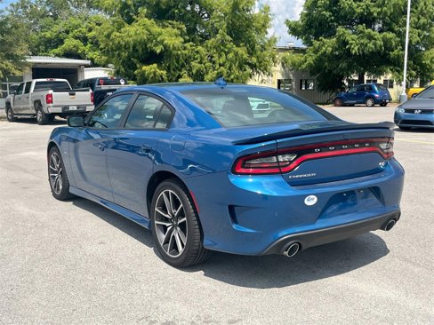 Used 2023 Dodge Charger R/T w/ Plus Group image 3